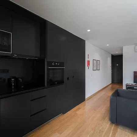 Apartman Guestready - Poet's Modern Retreat Porto