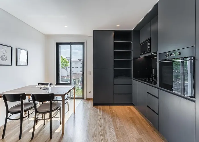 Guestready - Poet's Modern Retreat * Oporto