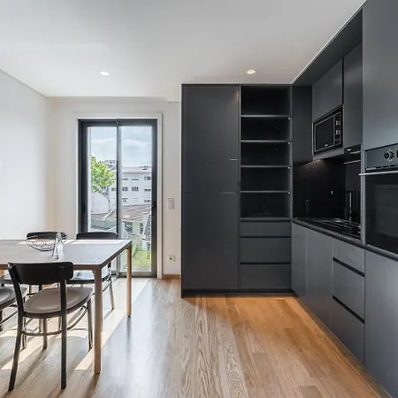 Guestready - Poet's Modern Retreat * بورتو